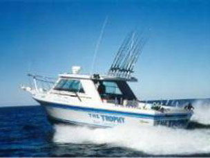 Charter Fishing - 04boat04.jpg